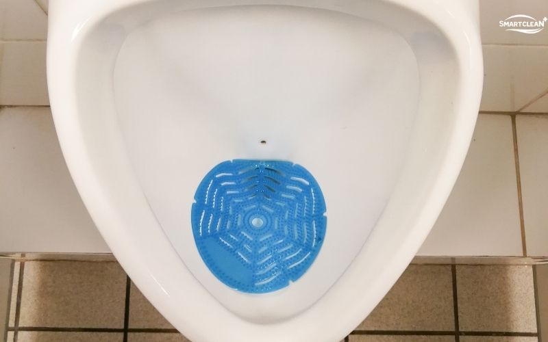 giai-phap-khu-mui-hoi-bon-cau-the-he-moi