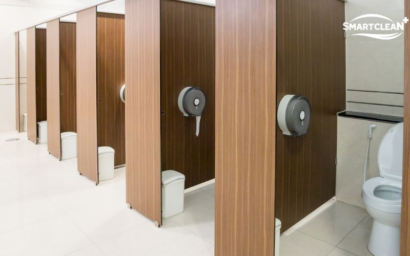 he-thong-van-hanh-toilet-thong-minh-voi-thiet-bi-tu-dong-hoa